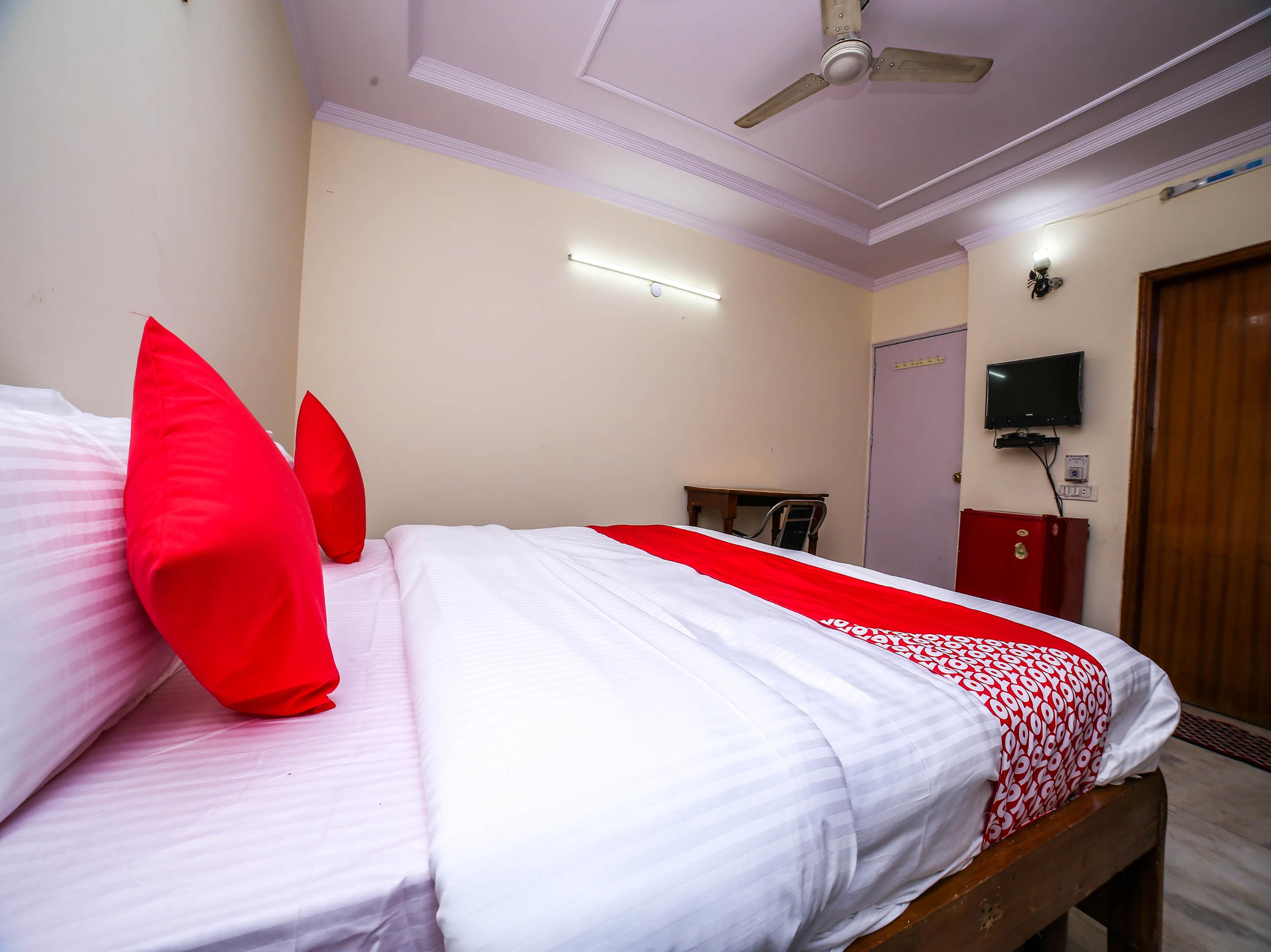 Hotel Vishal Residency, Mahipalpur Near Igi Delhi Airport Нью-Дели Экстерьер фото