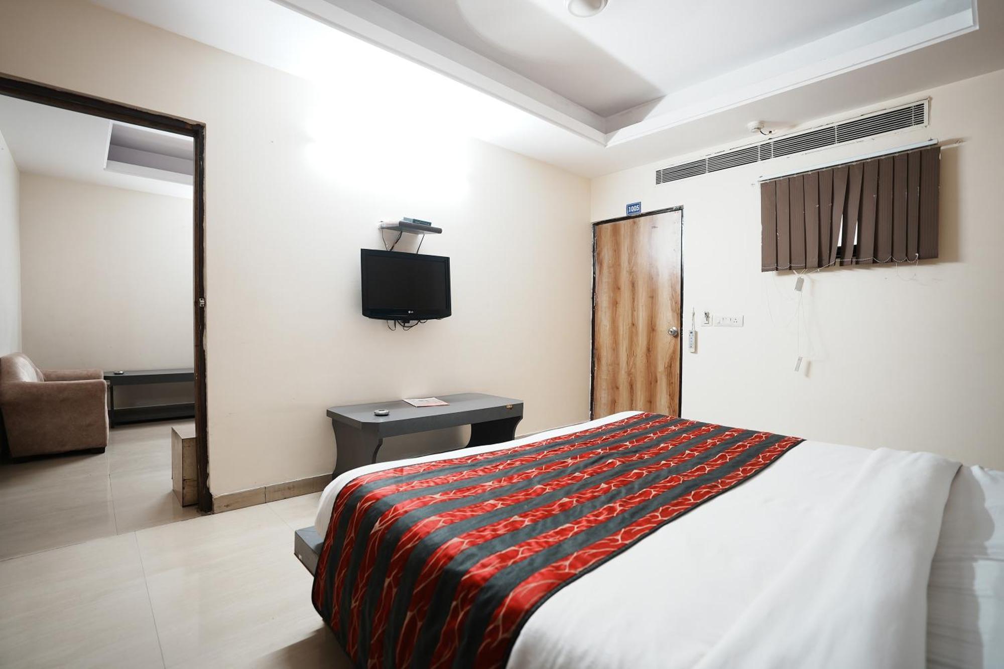 Hotel Vishal Residency, Mahipalpur Near Igi Delhi Airport Нью-Дели Экстерьер фото