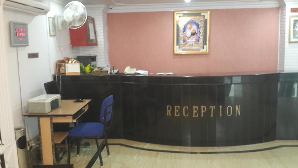 Hotel Vishal Residency, Mahipalpur Near Igi Delhi Airport Нью-Дели Экстерьер фото